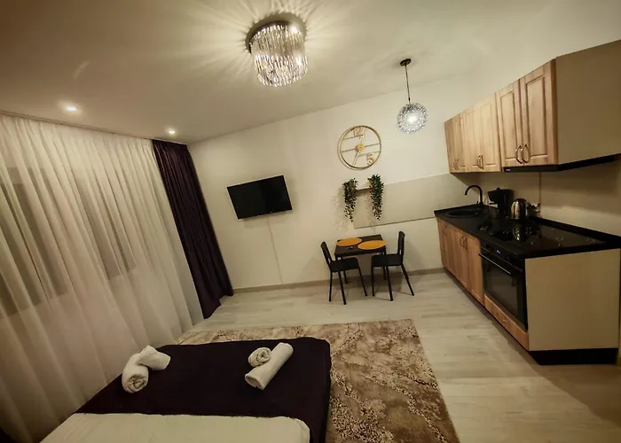 Deluxe - By Yamaluxe Bukurešť