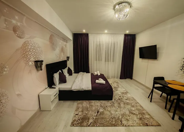 Deluxe - By Yamaluxe Bukurešť