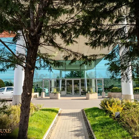 Deluxe - By Yamaluxe Apartment Bucharest